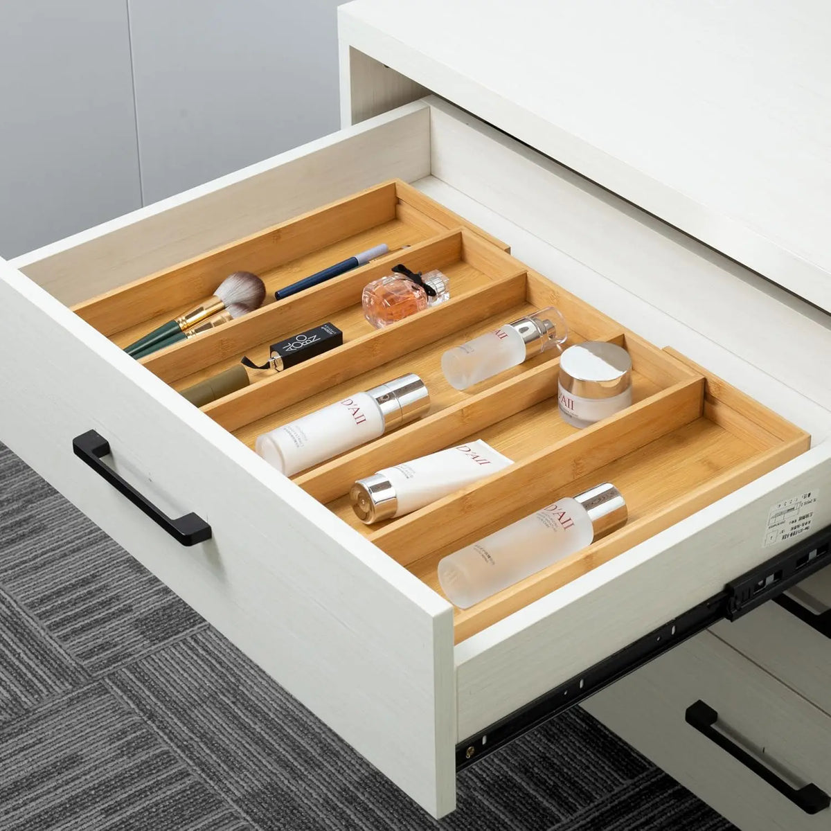 Expandable Bamboo Kitchen Drawer Organizer,Adjustable Cutlery Holder and Cutlery Tray Organizer,Drawer divider for silverware,Ta